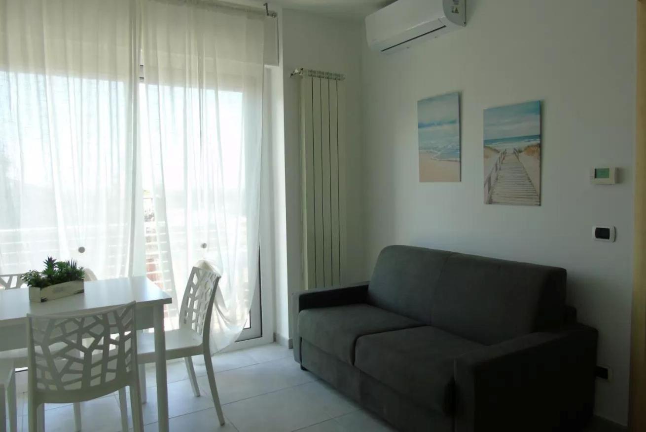 Homiday - Residence Prestige Pineto Εξωτερικό φωτογραφία